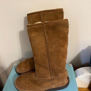 Ugg Ultimate Tall Tasman Braid Boots-Size 5